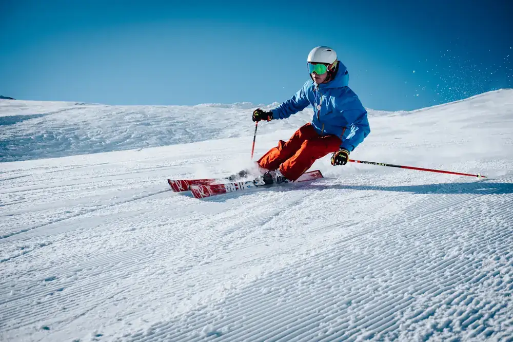 Boutique ski LocFactory — skis, chaussures et accessoires
